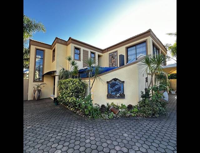 3 BEDROOM HOUSE FOR SALE IN REEBOK